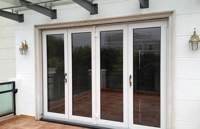 家里裝修塑鋼門窗到底換不換，給你一個(gè)滿意的答案